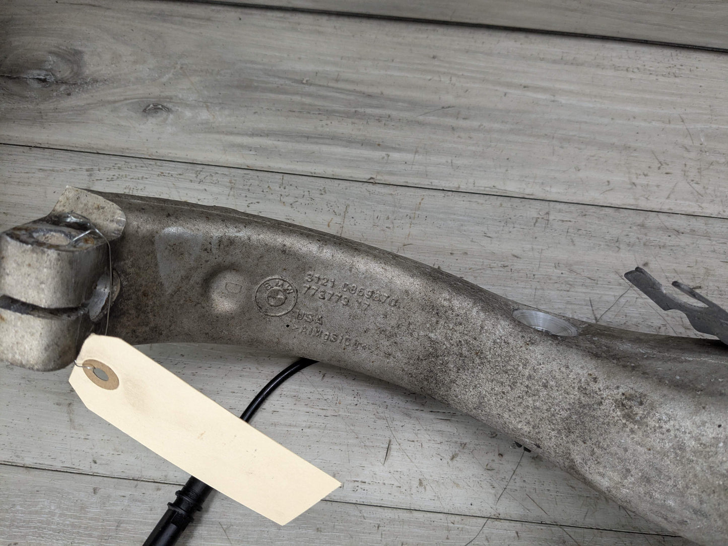 OEM BMW E70 F15 F16 F85 X5 X6 Front Passenger Right Spindle Hub Carrier Knuckle