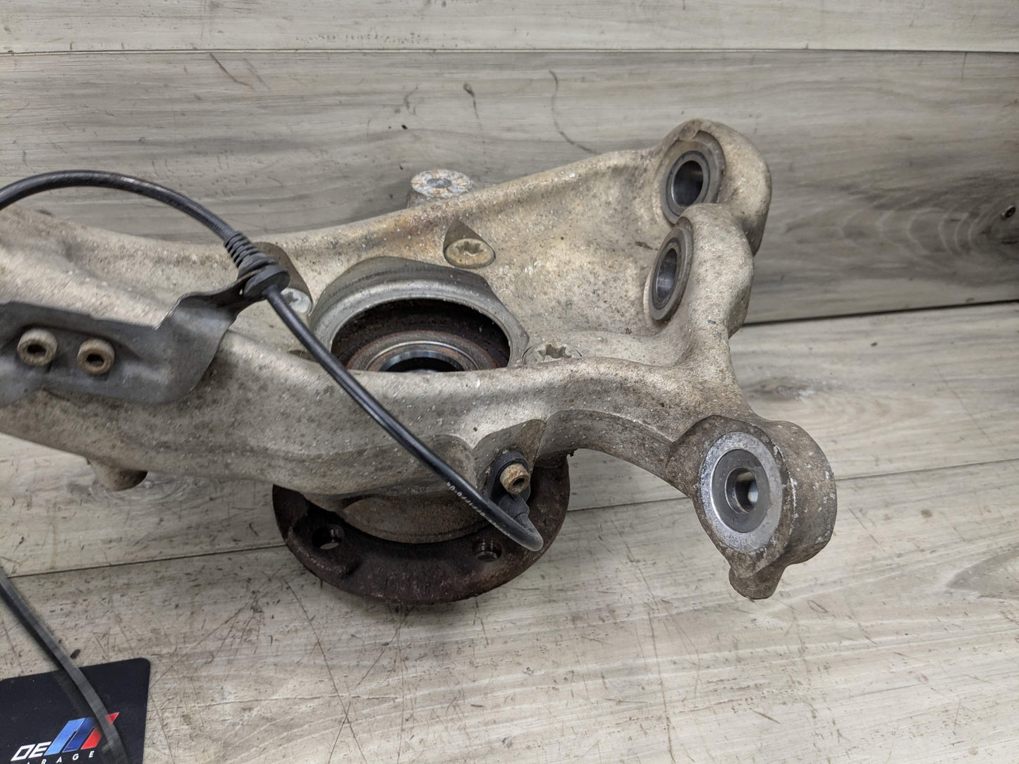 OEM BMW E70 F15 F16 F85 X5 X6 Front Passenger Right Spindle Hub Carrier Knuckle