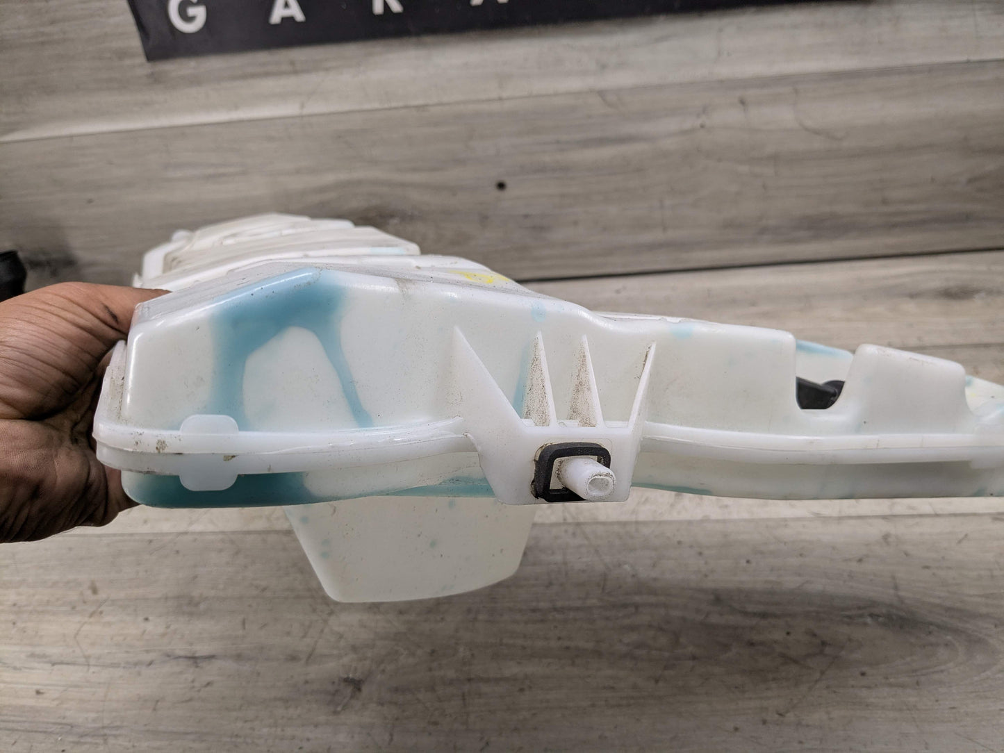 *OEM BMW F16 X6 Windshield Wiper Washer Reservoir Tank Pump Bottle w/ Pumps