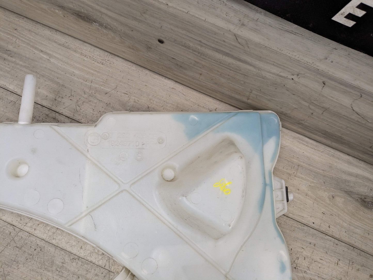 *OEM BMW F16 X6 Windshield Wiper Washer Reservoir Tank Pump Bottle w/ Pumps