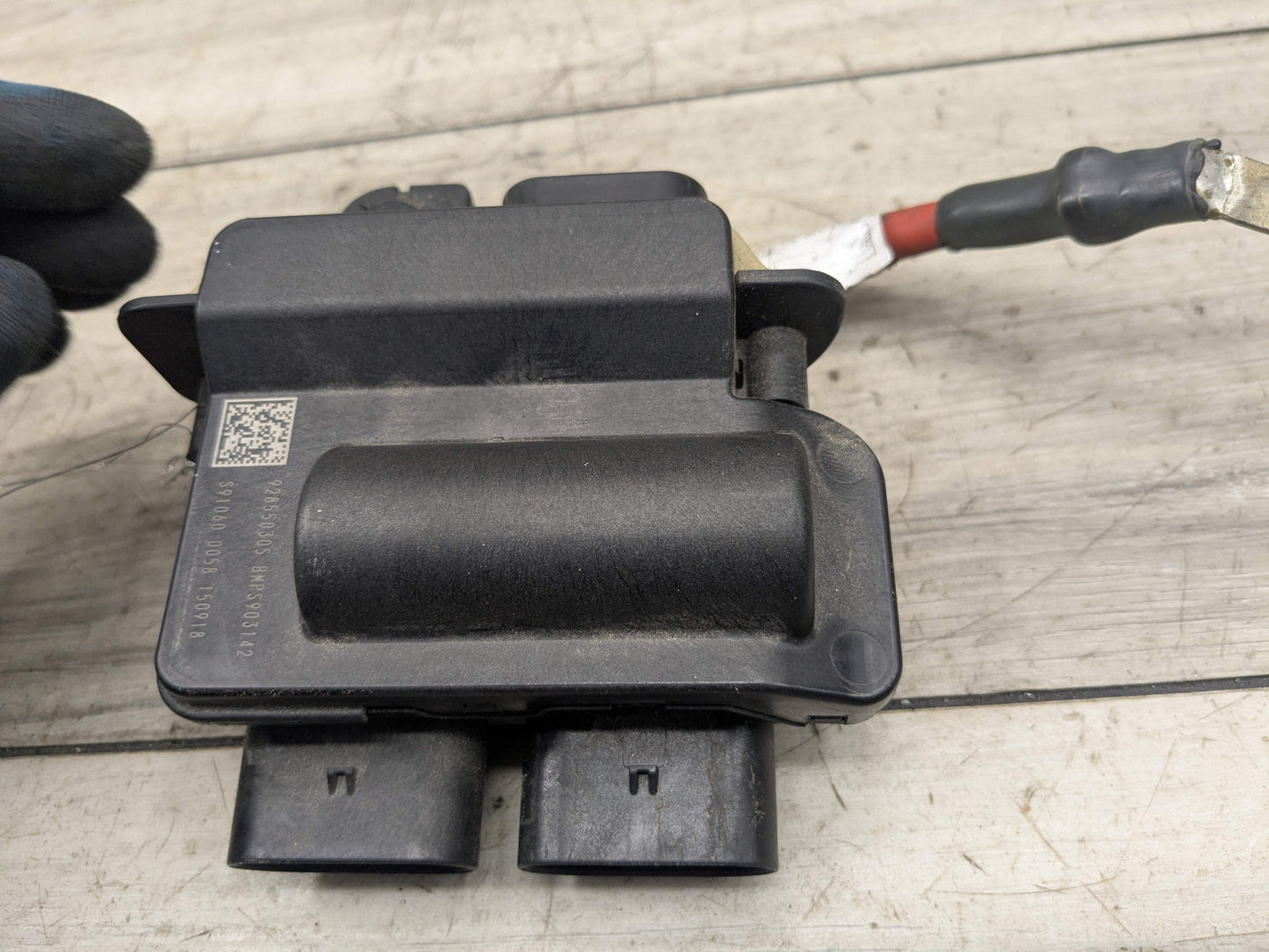 OEM BMW F15 F16 F85 F86 X5 X6 Battery Distribution B+ Junction Terminal Module