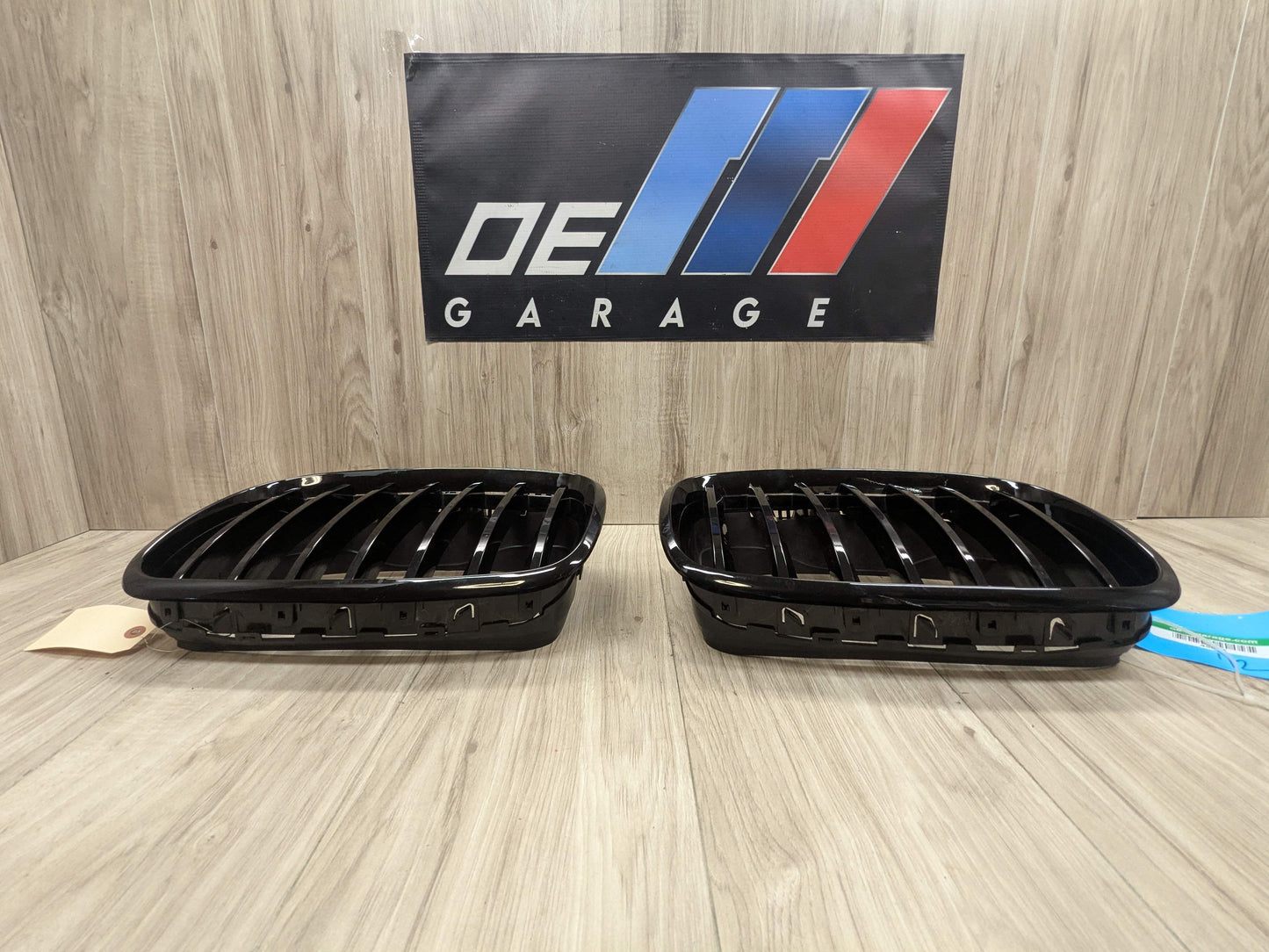 AFT BMW E70 E71 E72 X5 X6 Front Upper Kidney Grilles Complete Black PAIR