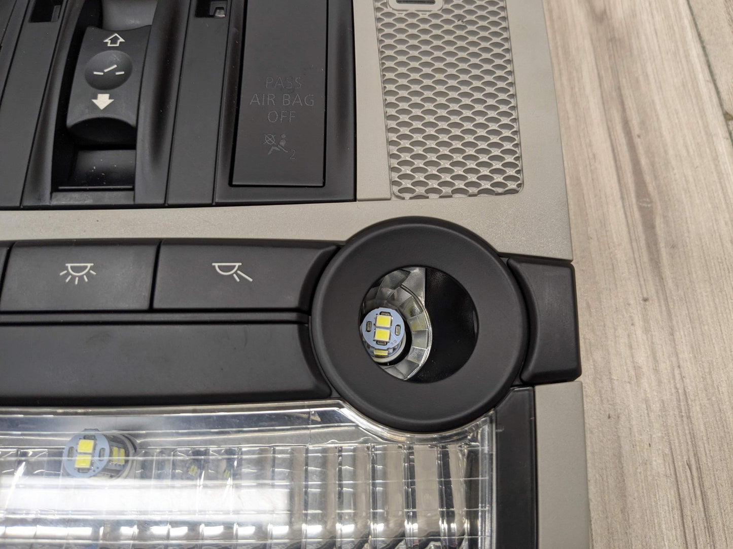 07-14 OEM BMW E70 E71 E72 X5 X6 Overhead Dome Light Reading Lamp GRAY