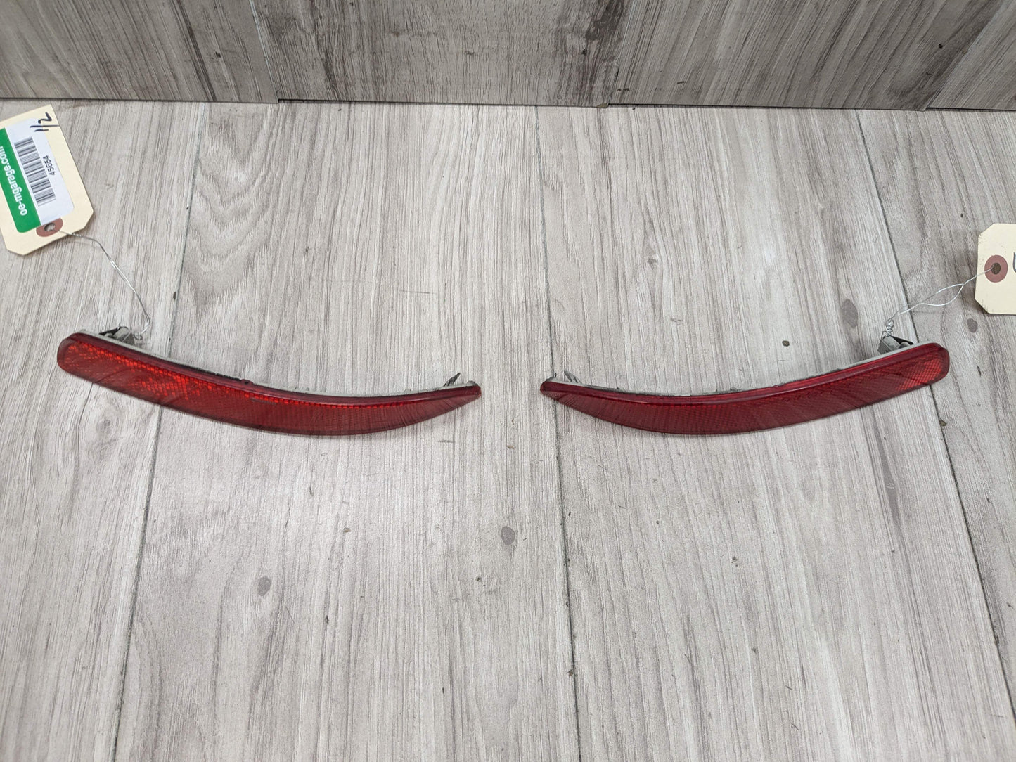 07-13 OEM BMW E70 X5 Rear Left Right Bumper Reflector Marker PAIR