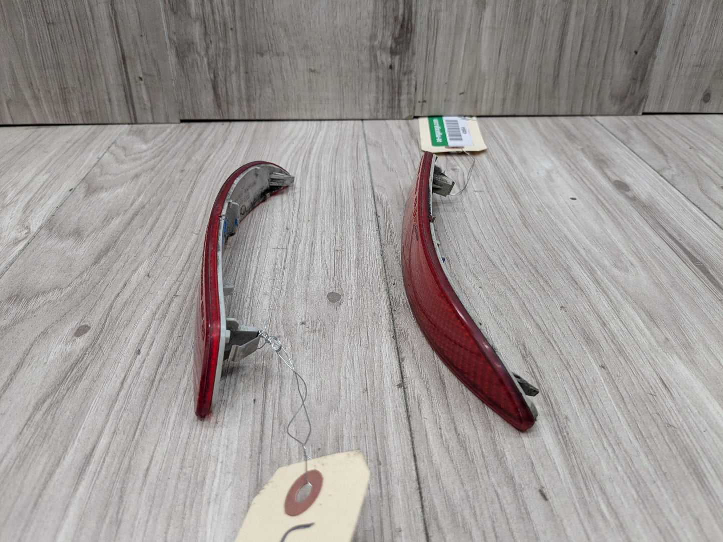 07-13 OEM BMW E70 X5 Rear Left Right Bumper Reflector Marker PAIR