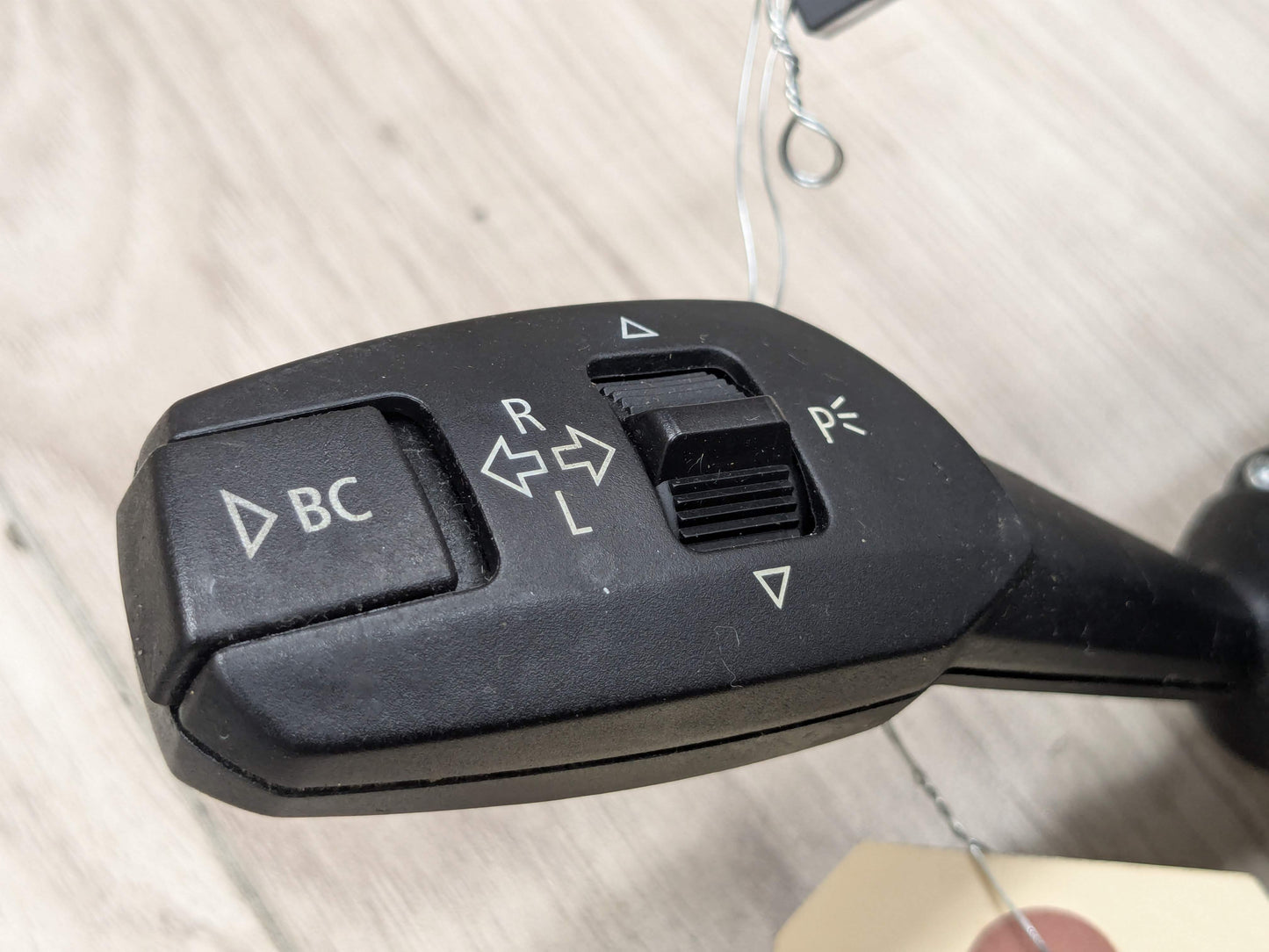 07-13 OEM BMW E70 X5 Steering Switch Control Angle Sensor Clock Spring Heated