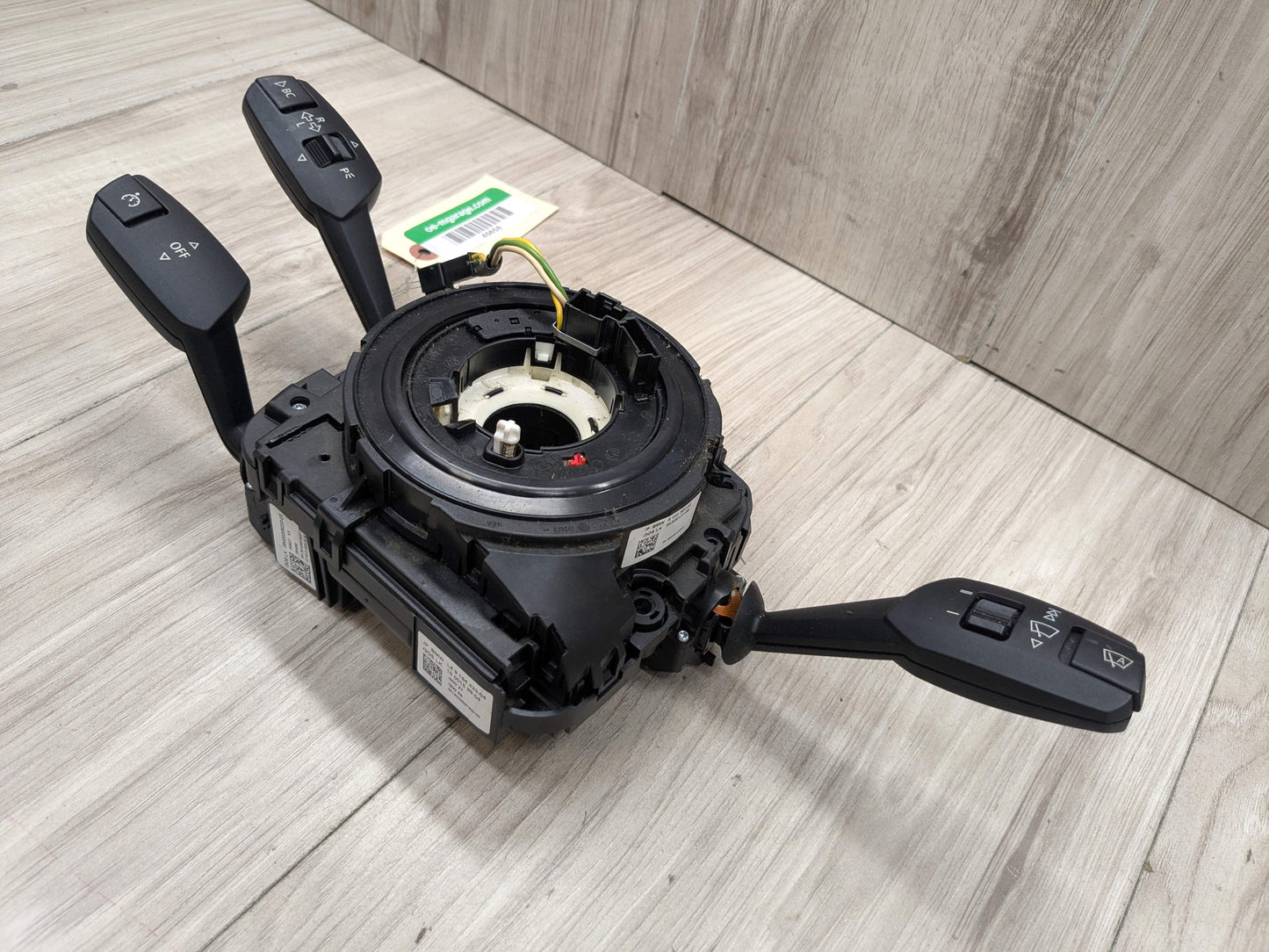 07-13 OEM BMW E70 X5 Steering Switch Control Angle Sensor Clock Spring Heated