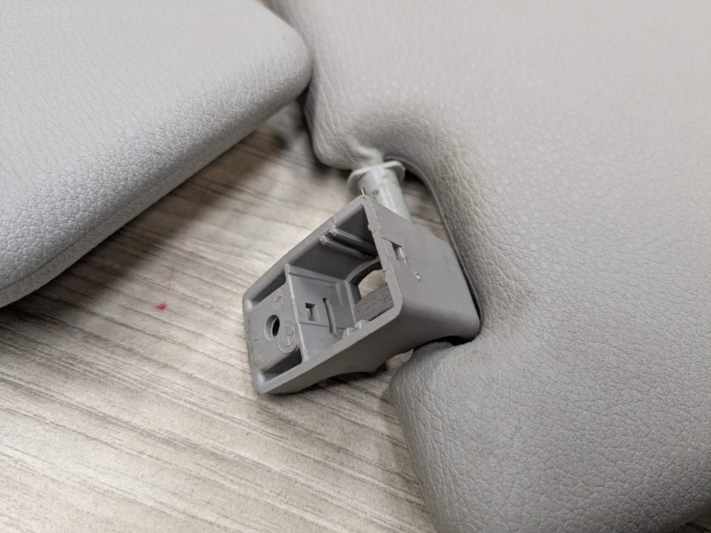 07-13 OEM BMW E70 X5 Front Left Right Interior Sun Visor GRAY/VINYL SET