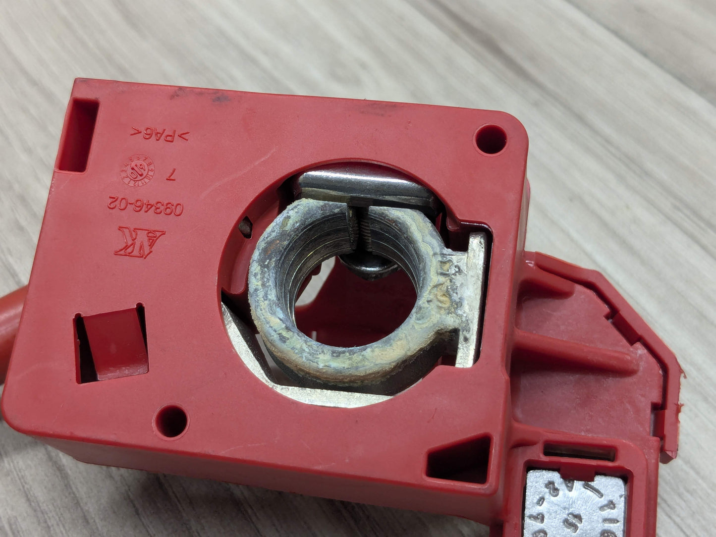 7-13 OEM BMW E70 E71 X5 X6 Battery Plus Pole Terminal Positive Red Cable