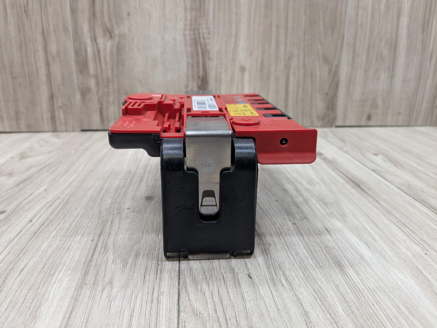 OEM BMW E70 E71 X5 X6 X5M X6M Battery Power Lead Junction Distribution Fuse Box