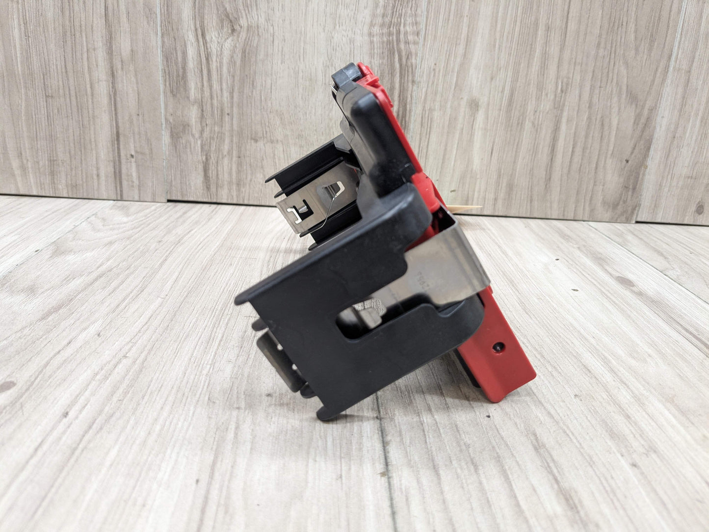 OEM BMW E70 E71 X5 X6 X5M X6M Battery Power Lead Junction Distribution Fuse Box