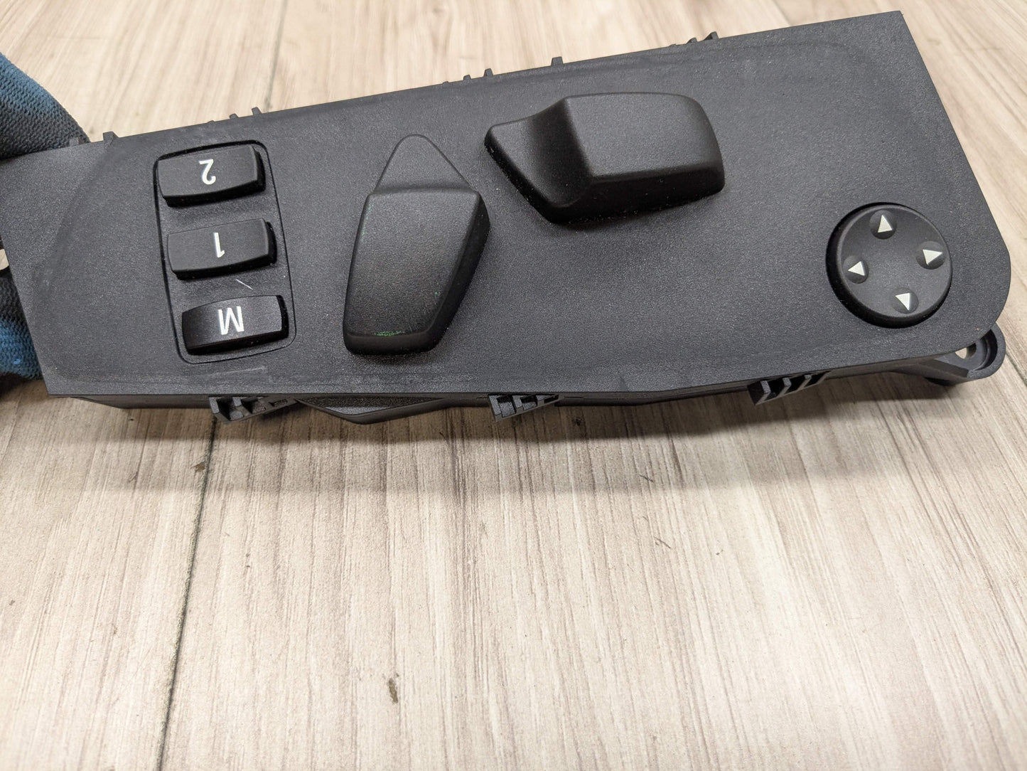 OEM BMW E60 E70 E71 X5 X6 X5M X6M Front Left Driver Seat Adjust Memory Switch