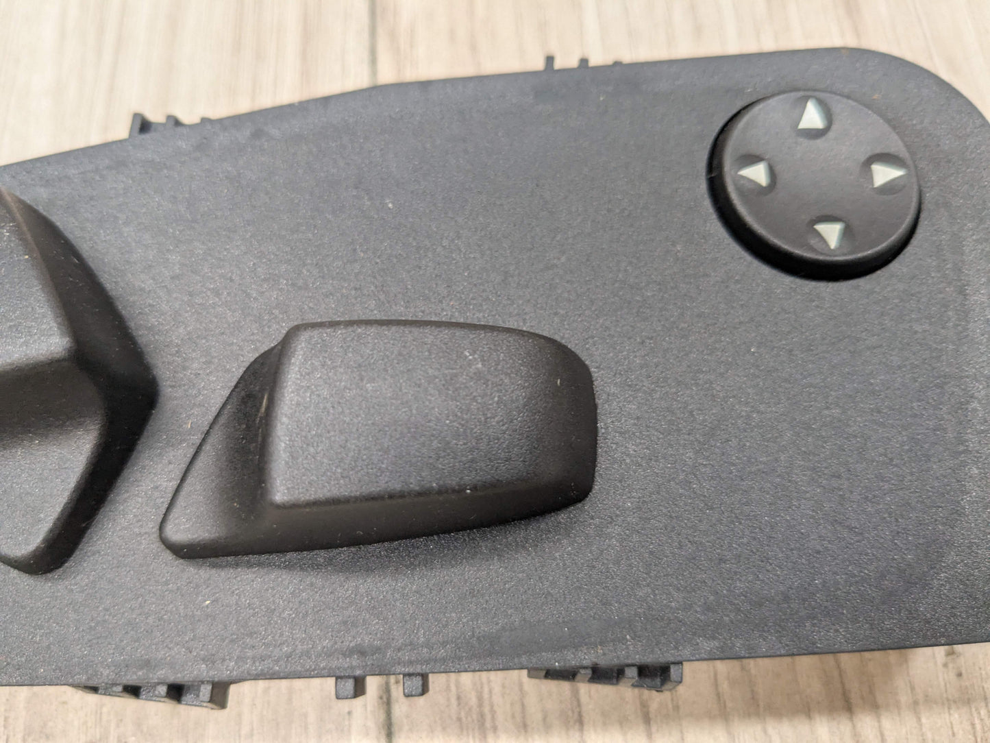 OEM BMW E60 E70 E71 X5 X6 X5M X6M Front Left Driver Seat Adjust Memory Switch