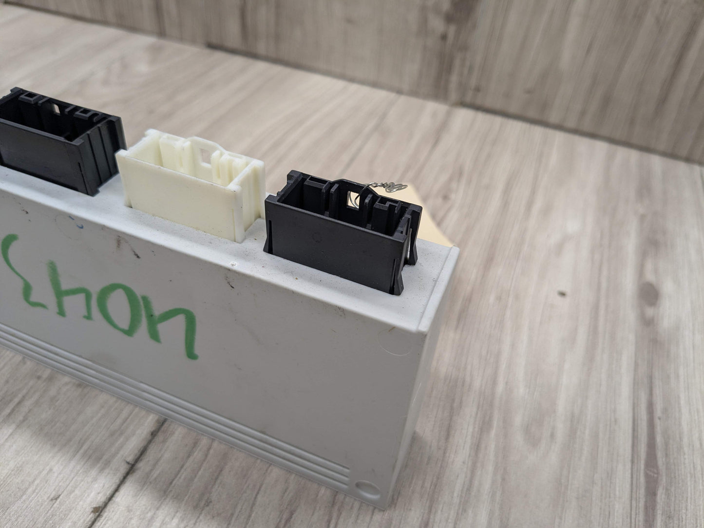 OEM BMW E70 E71 X5 X6 X5M X6M Trunk Lid Liftgate Tailgate Control Unit Module