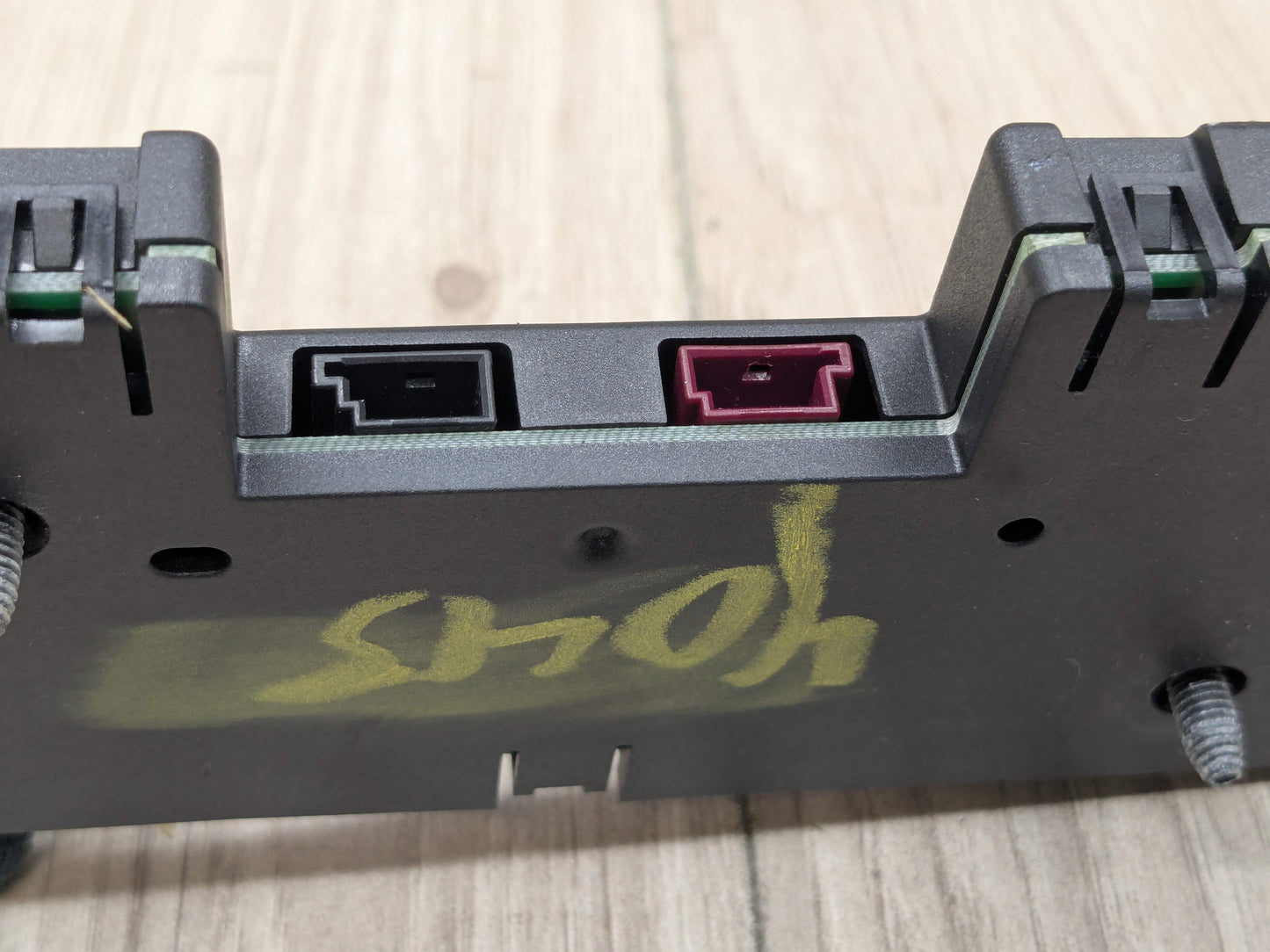 06-13 OEM BMW E70 X5 X5M Antenna Amplifier Diversity Receiver Module 315 MHZ