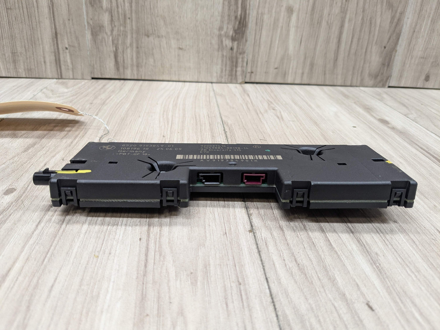 06-13 OEM BMW E70 X5 X5M Antenna Amplifier Diversity Receiver Module 315 MHZ