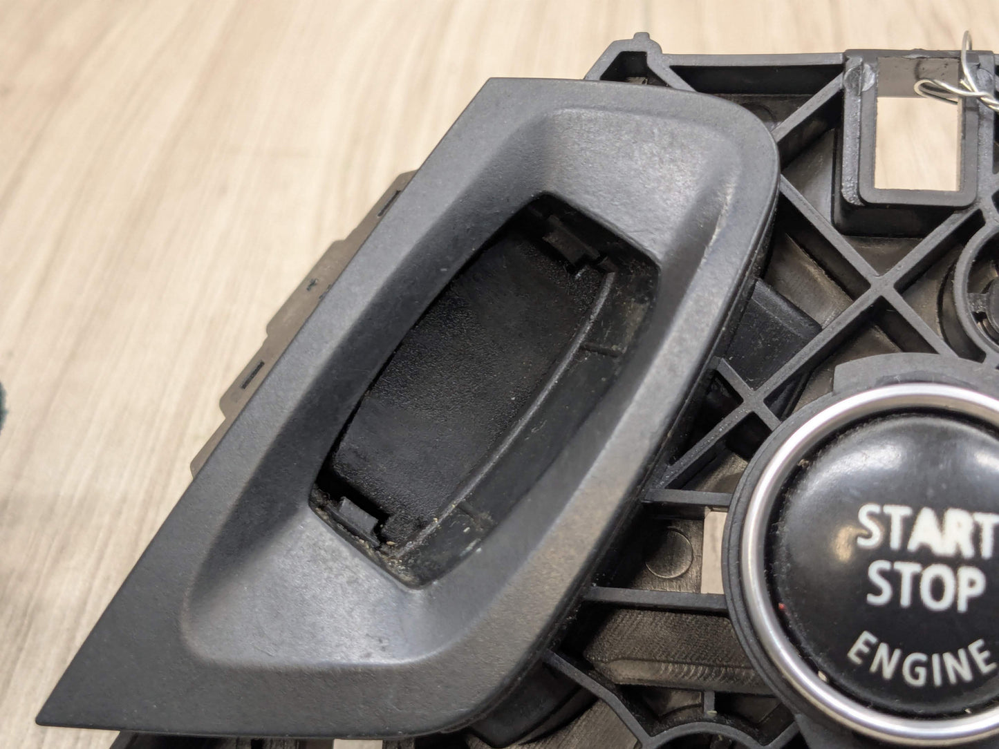 08-13 OEM BMW E70 E71 X5 X6 M Engine Start Stop Button Push Dash Switch Black