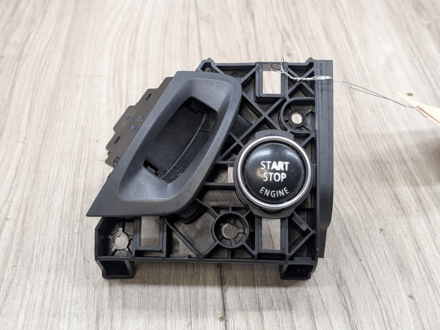 08-13 OEM BMW E70 E71 X5 X6 M Engine Start Stop Button Push Dash Switch Black