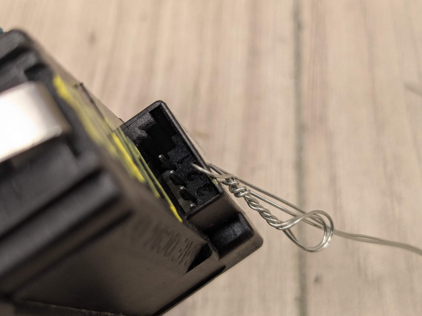 OEM BMW E70 E71 X5 X6 Tailgate Trunk Lid Open Close Release Open Switch Button