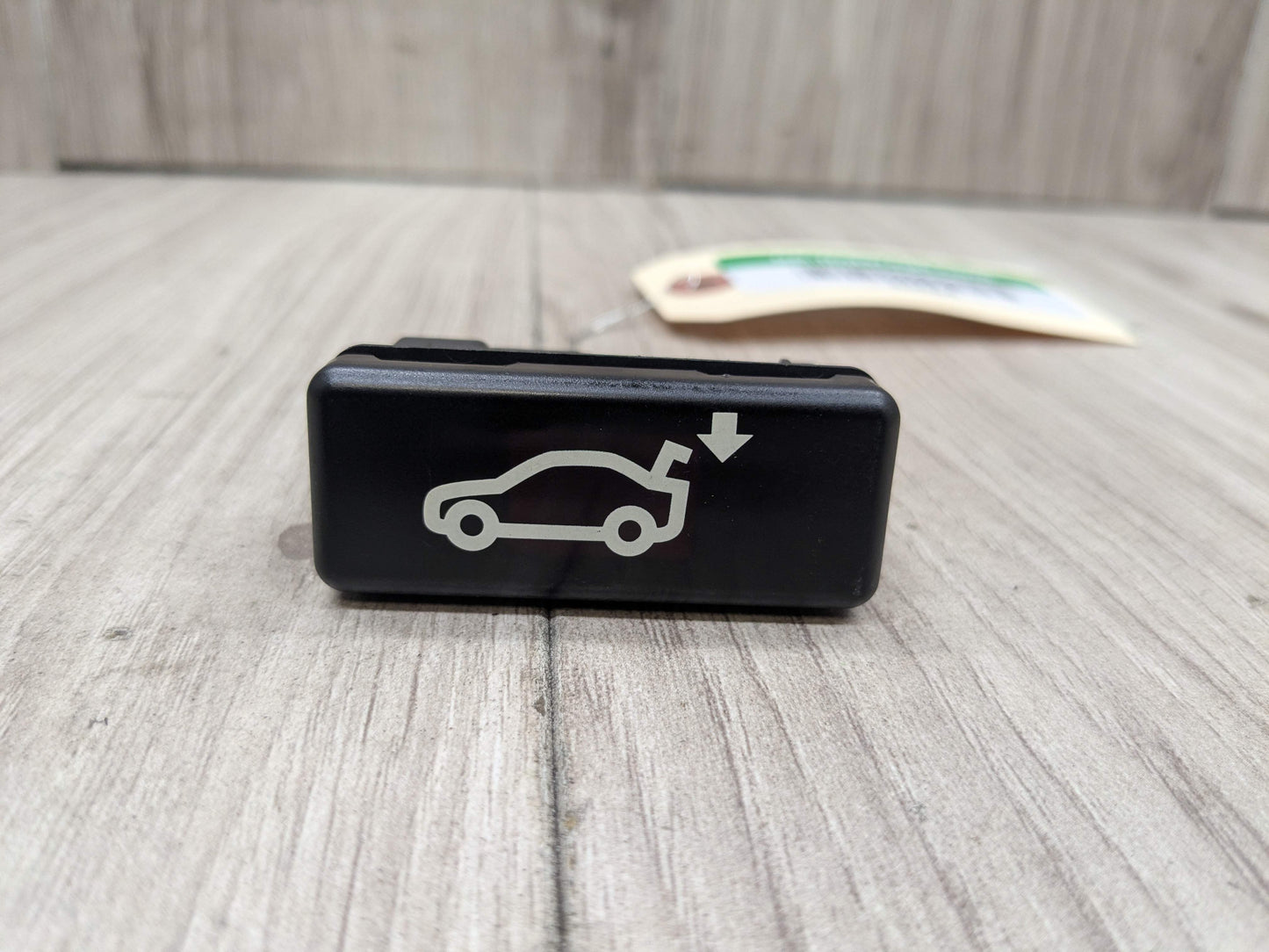 OEM BMW E70 E71 X5 X6 Tailgate Trunk Lid Open Close Release Open Switch Button