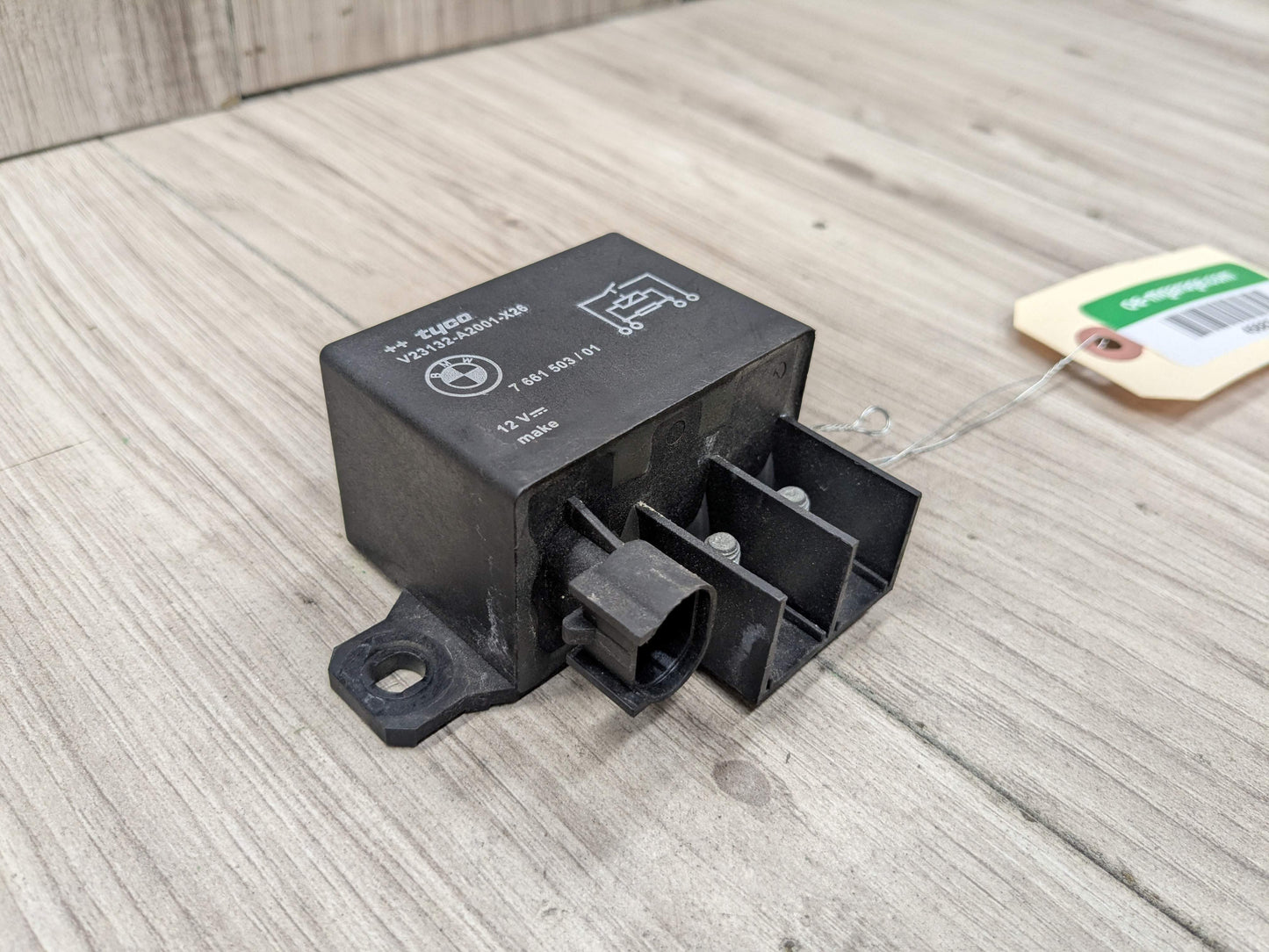 OEM BMW E60 E70 E82 E90 E92 F02 F06 F10 F30 M5 M6 Cooling Fan Relay Control 150A