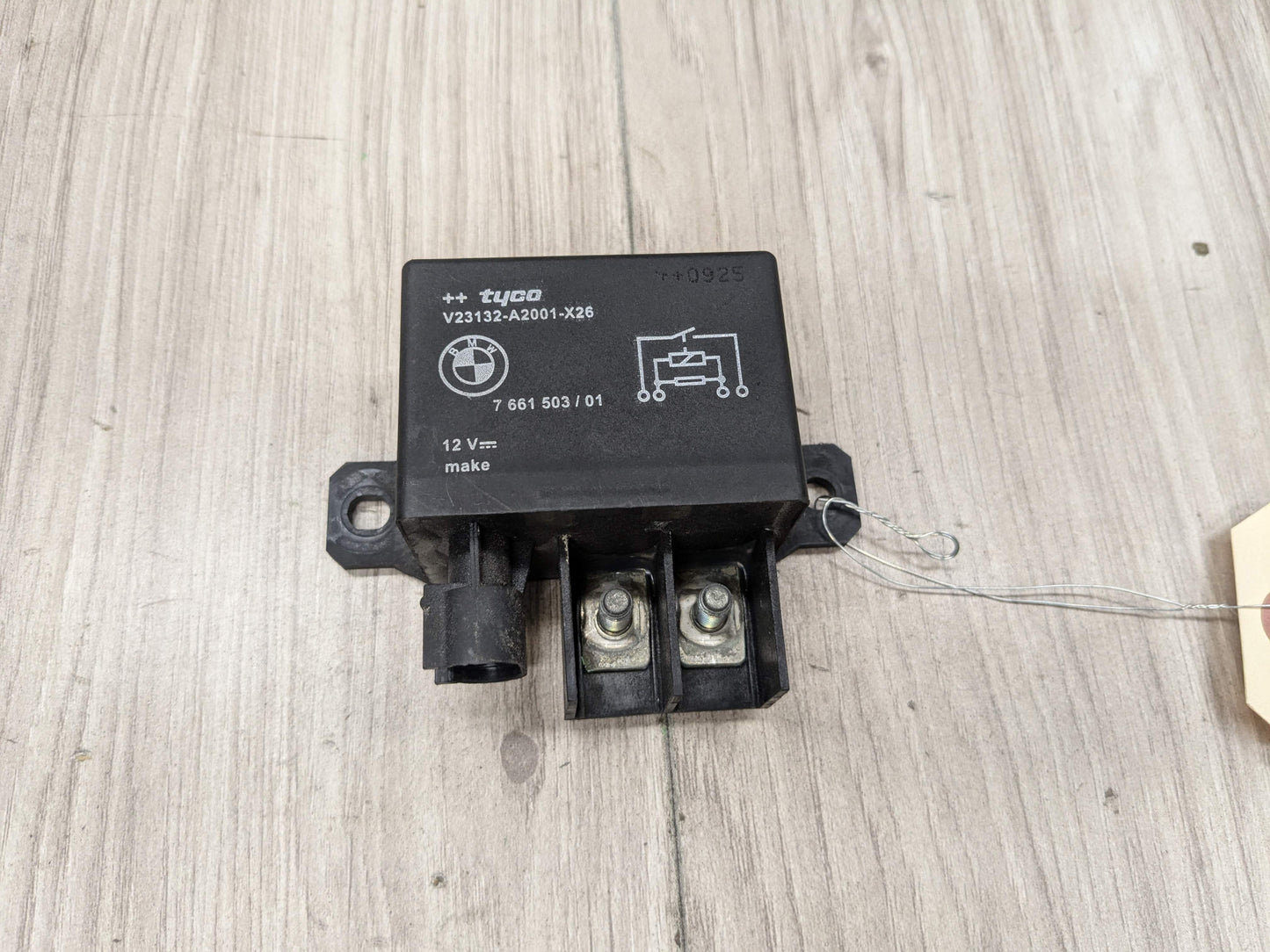 OEM BMW E60 E70 E82 E90 E92 F02 F06 F10 F30 M5 M6 Cooling Fan Relay Control 150A