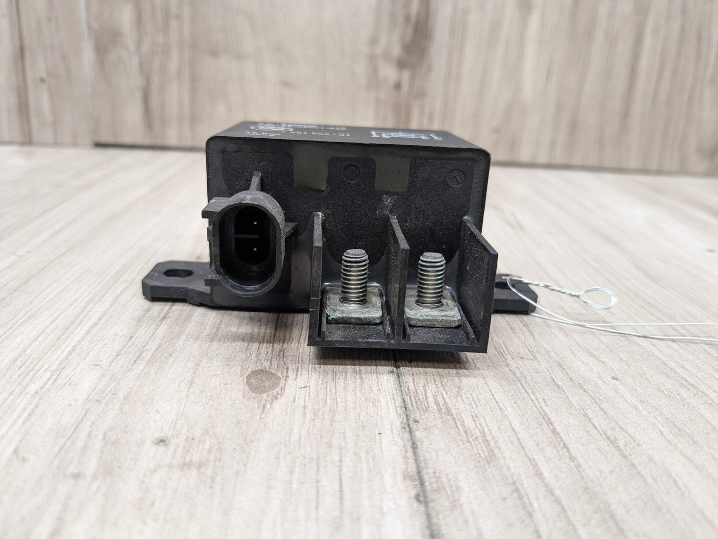 OEM BMW E60 E70 E82 E90 E92 F02 F06 F10 F30 M5 M6 Cooling Fan Relay Control 150A