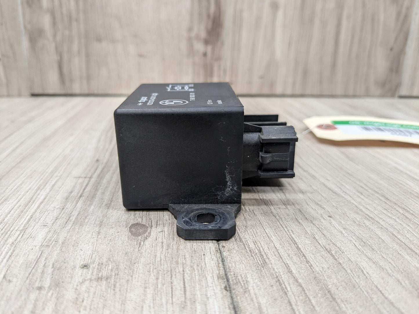 OEM BMW E60 E70 E82 E90 E92 F02 F06 F10 F30 M5 M6 Cooling Fan Relay Control 150A