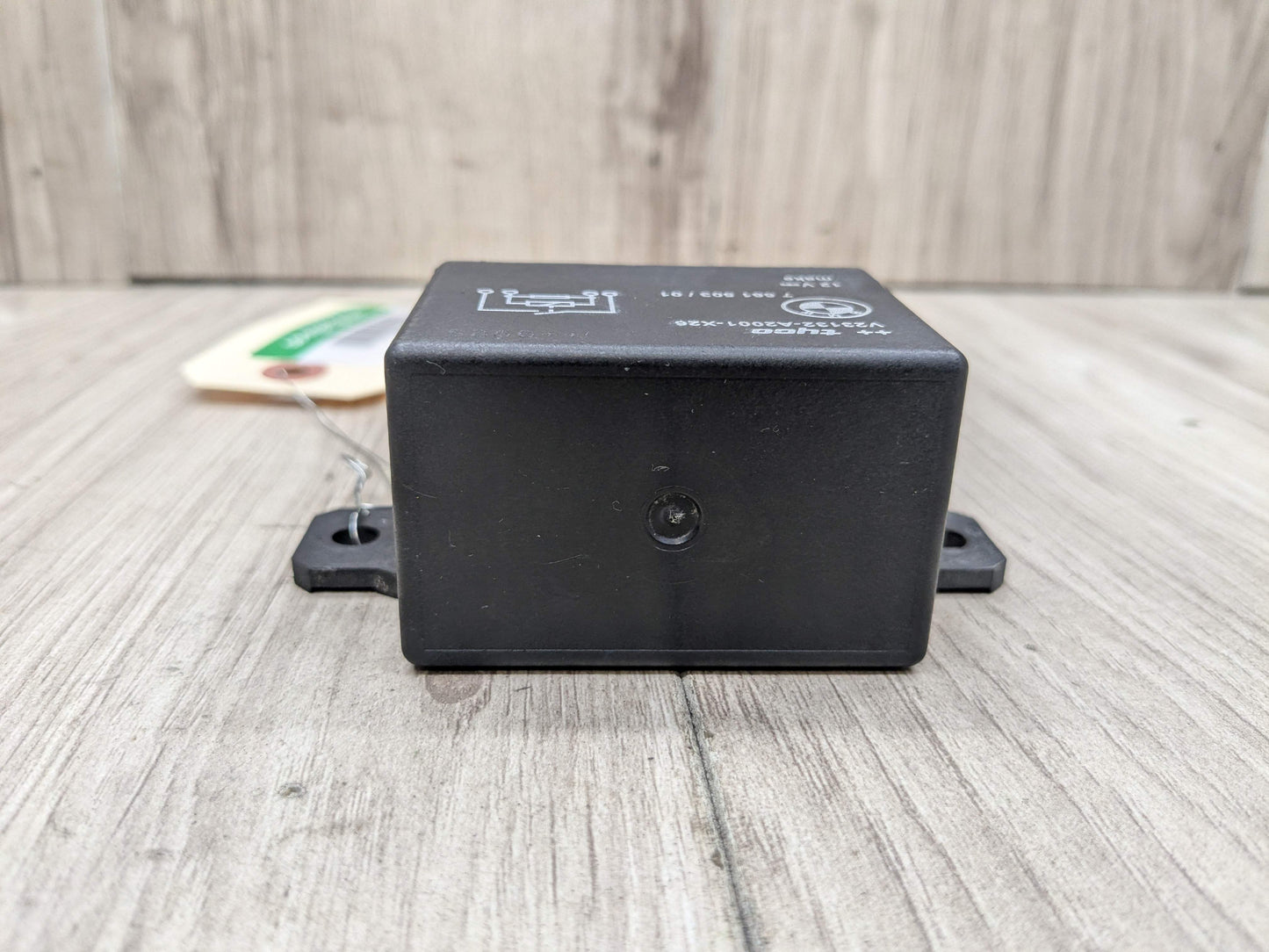 OEM BMW E60 E70 E82 E90 E92 F02 F06 F10 F30 M5 M6 Cooling Fan Relay Control 150A