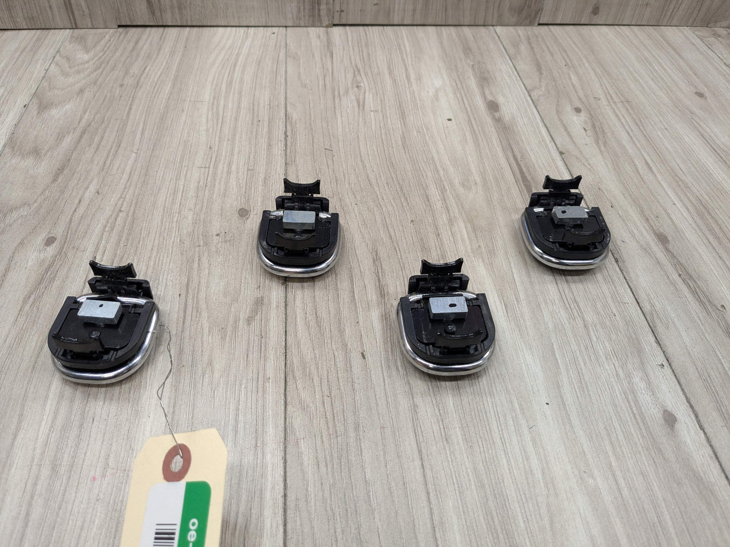 OEM BMW E70 E83 F15 F25 G01 X3 X5 Trunk Cargo Latch Tie Down Hook Clasp Ring (4)