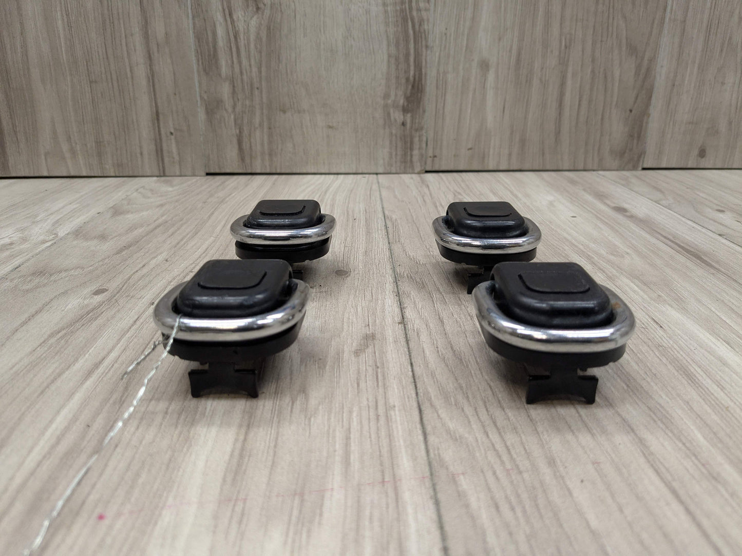 OEM BMW E70 E83 F15 F25 G01 X3 X5 Trunk Cargo Latch Tie Down Hook Clasp Ring (4)