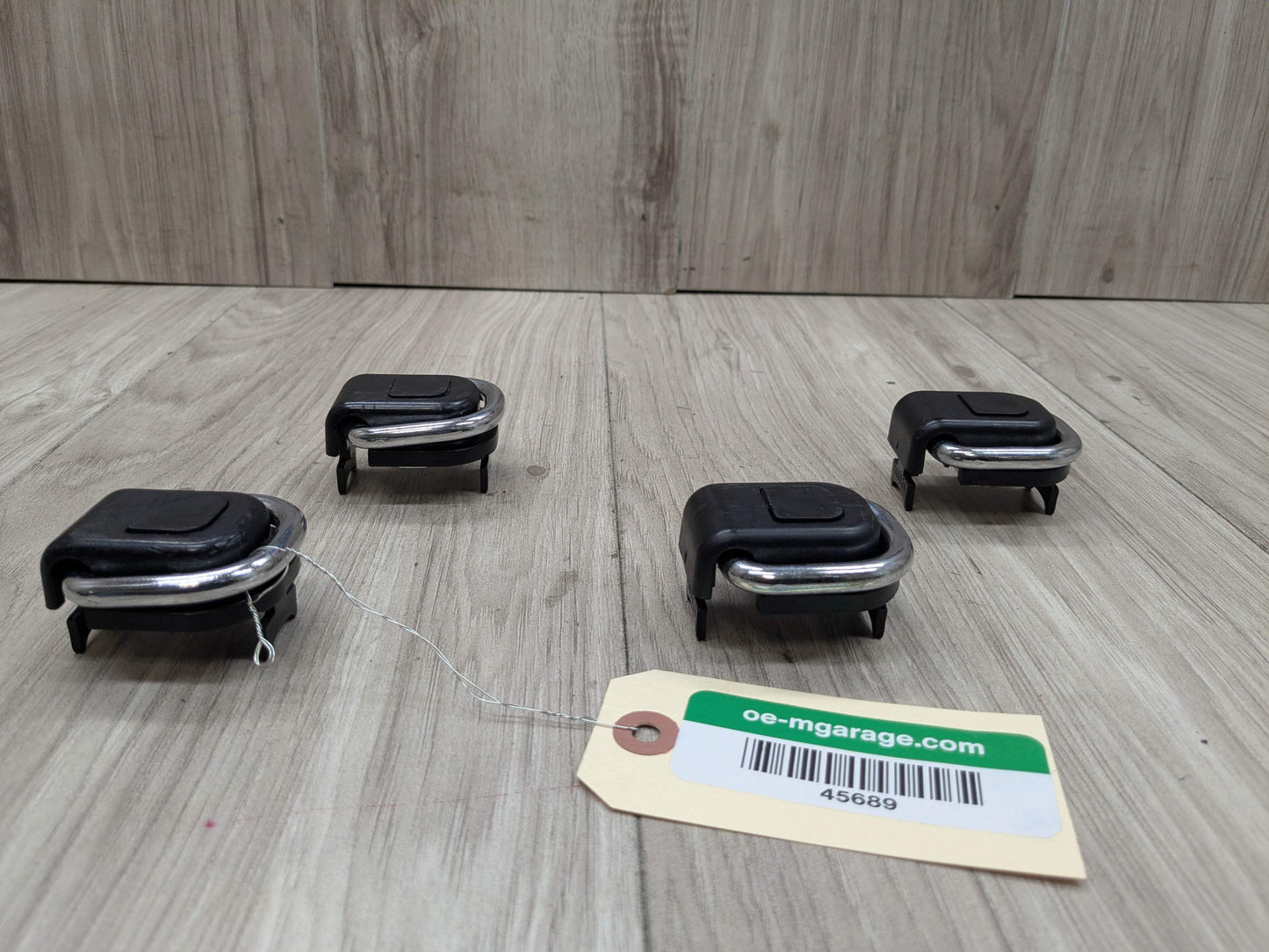 OEM BMW E70 E83 F15 F25 G01 X3 X5 Trunk Cargo Latch Tie Down Hook Clasp Ring (4)