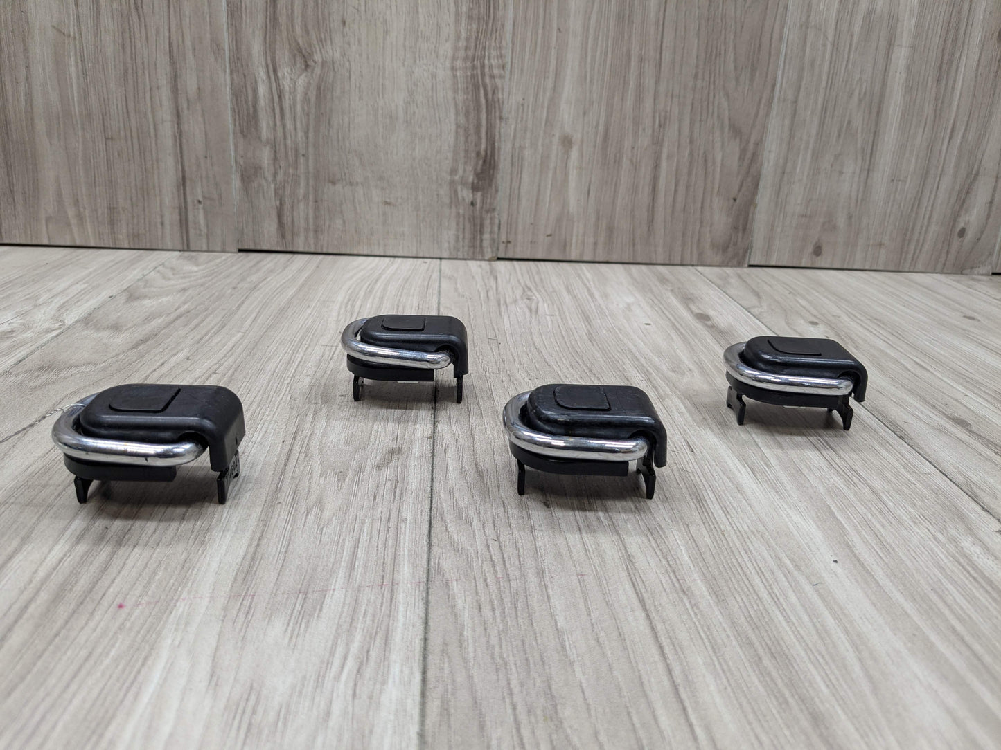 OEM BMW E70 E83 F15 F25 G01 X3 X5 Trunk Cargo Latch Tie Down Hook Clasp Ring (4)