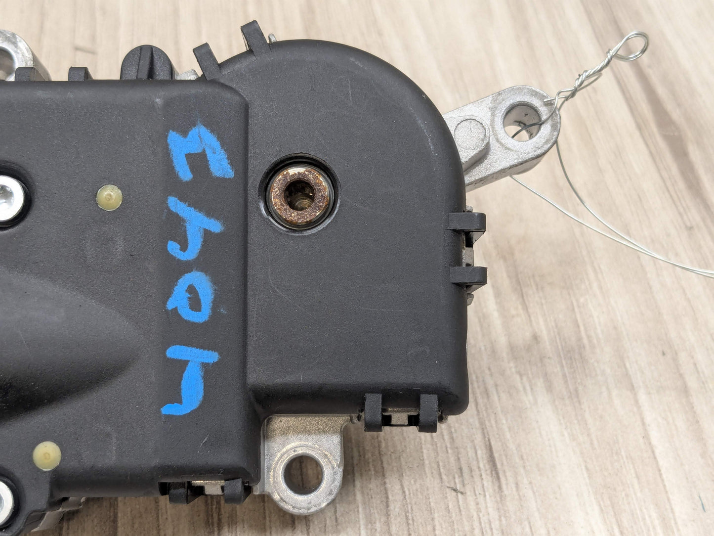 OEM BMW E53 E70 E83 X3 X5 Upper Sunroof Moon Roof Motor Unit