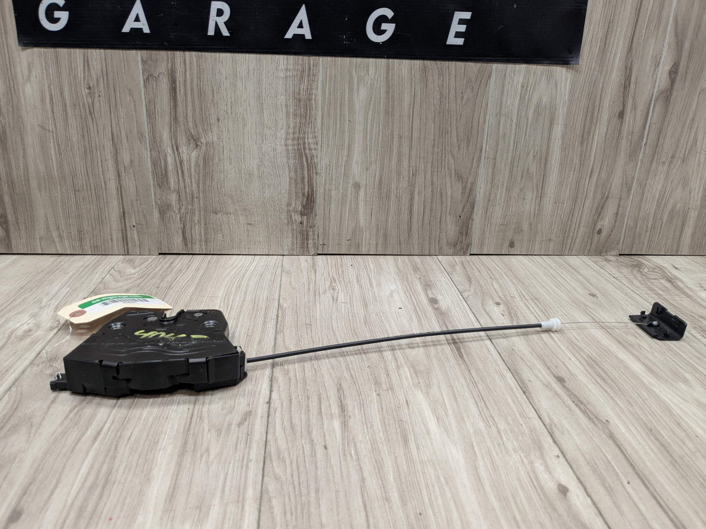 07-13 OEM BMW E70 X5 Rear Tailgate Trunk Lid Latch Lock Opener Actuator