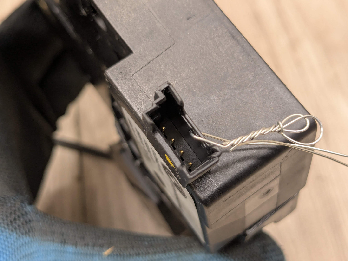 07-13 OEM BMW E70 X5 Rear Tailgate Trunk Lid Latch Lock Opener Actuator