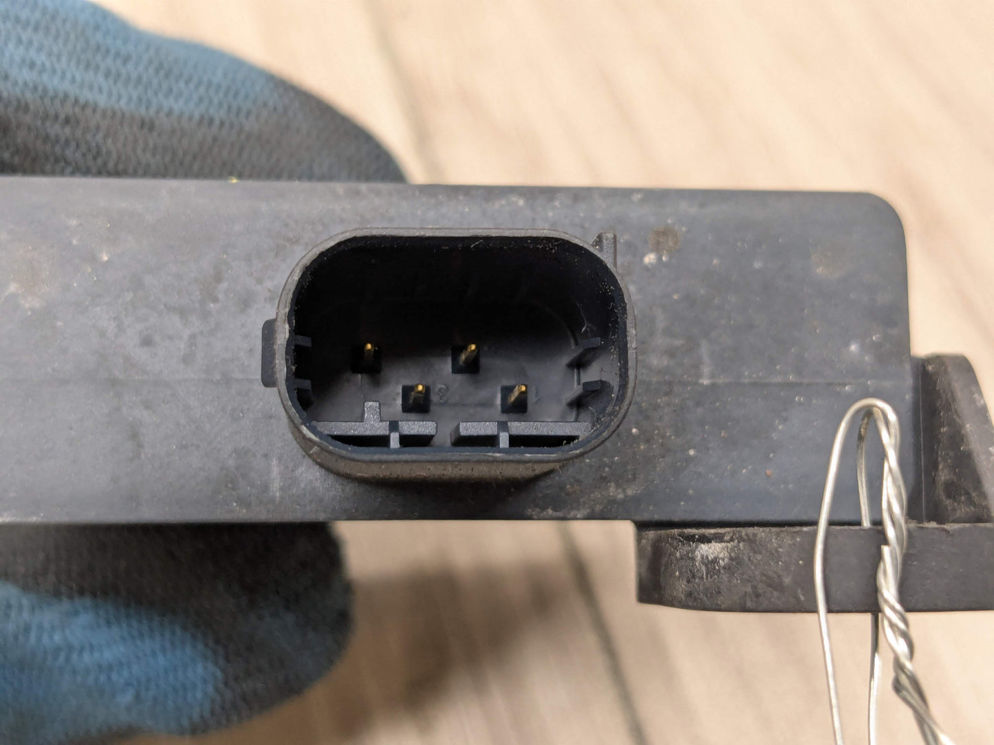 OEM BMW E70 E90 E92 X5 Trigger Transmitter Tire Pressure Monitor Sensor TPMS RDC