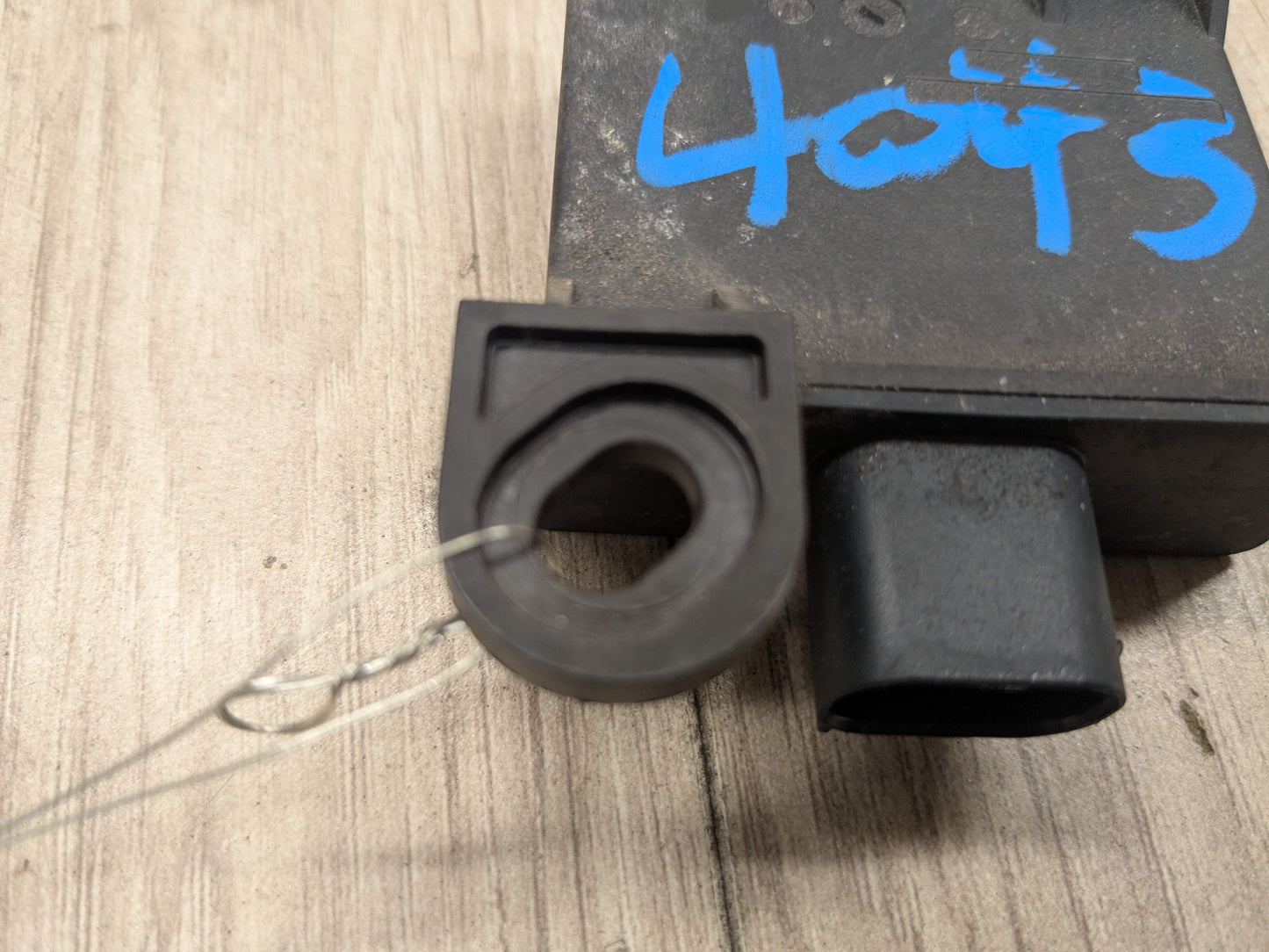 OEM BMW E70 E90 E92 X5 Trigger Transmitter Tire Pressure Monitor Sensor TPMS RDC