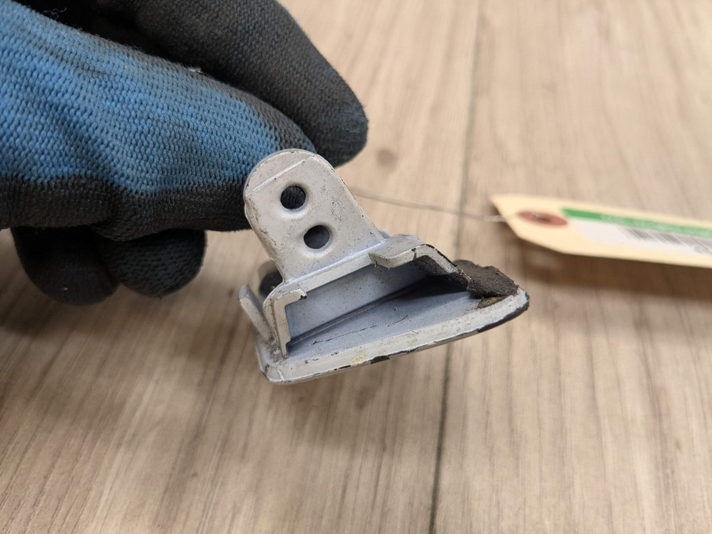 07-13 OEM BMW E70 X5 Front Right Passenger Bumper Headlight Washer Cap Cover