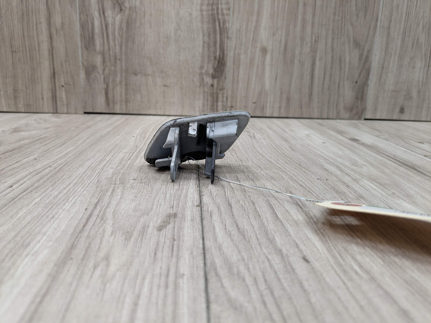 07-13 OEM BMW E70 X5 Front Right Passenger Bumper Headlight Washer Cap Cover