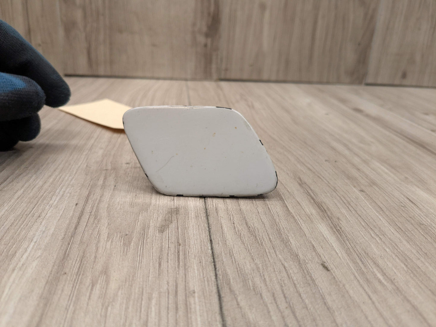 07-13 OEM BMW E70 X5 Front Right Passenger Bumper Headlight Washer Cap Cover