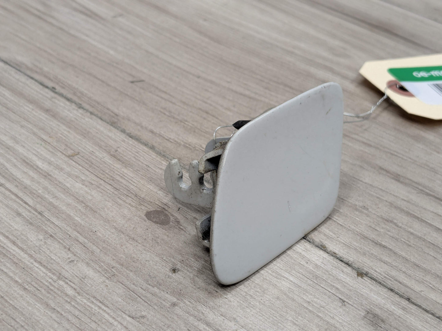 07-13 OEM BMW E70 X5 Front Left Driver Bumper Headlight Washer Cap Cover White