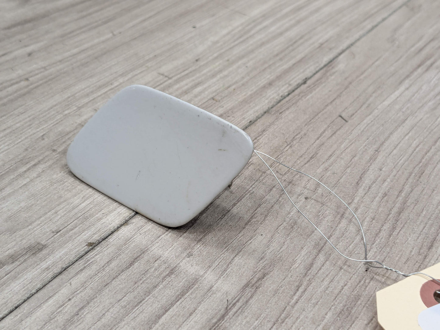 07-13 OEM BMW E70 X5 Front Left Driver Bumper Headlight Washer Cap Cover White