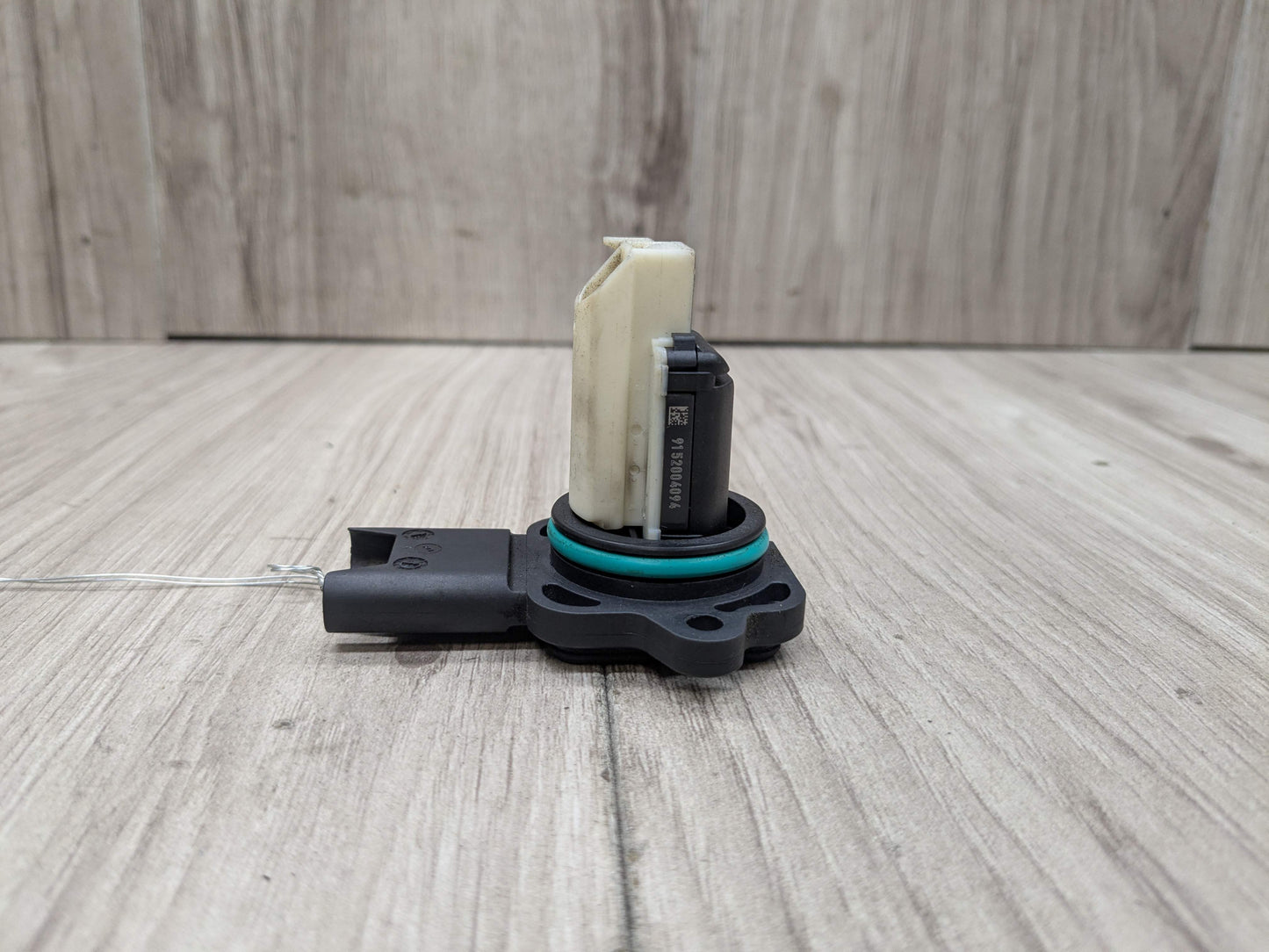 OEM BMW E82 E88 E90 E92 E93 328 Engine N51 N52 Air Flow Mass MAF Sensor Meter