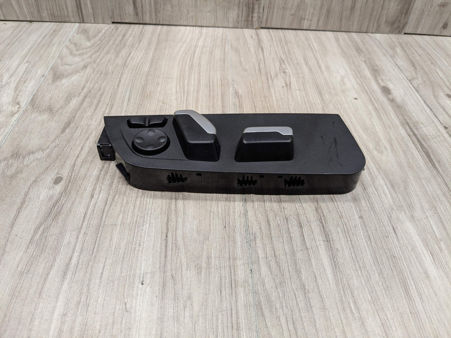 *OEM BMW F22 F23 F32 F33 F82 F83 Front Right Passenger Seat Control Switch