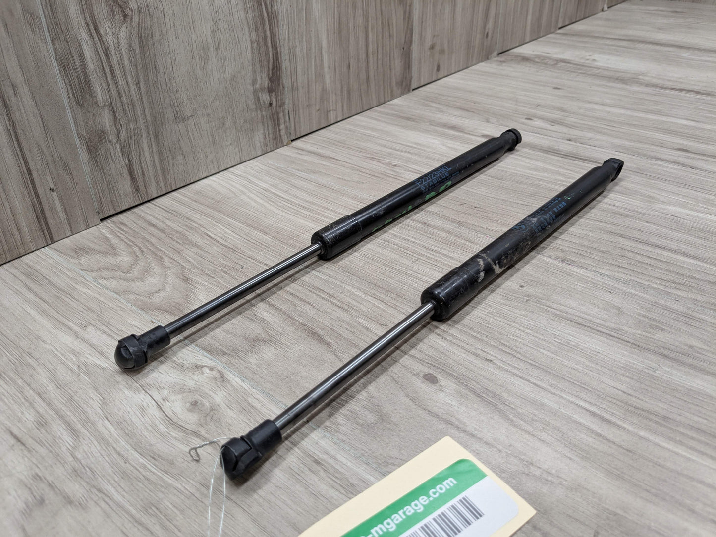 14-20 OEM BMW F22 F23 F87 M2 Rear Left Right Trunk Lid Spring Strut Shocks SET
