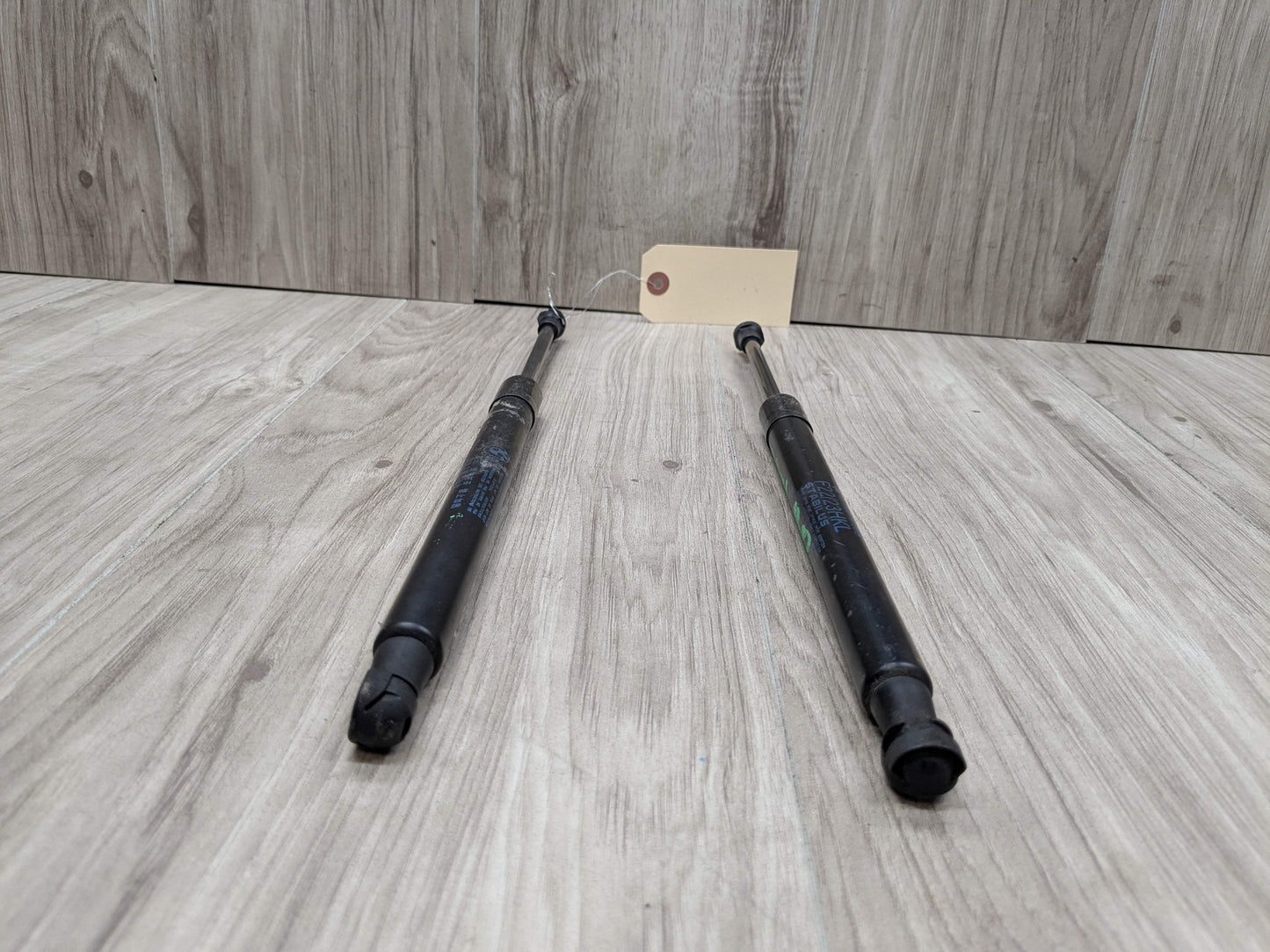 14-20 OEM BMW F22 F23 F87 M2 Rear Left Right Trunk Lid Spring Strut Shocks SET