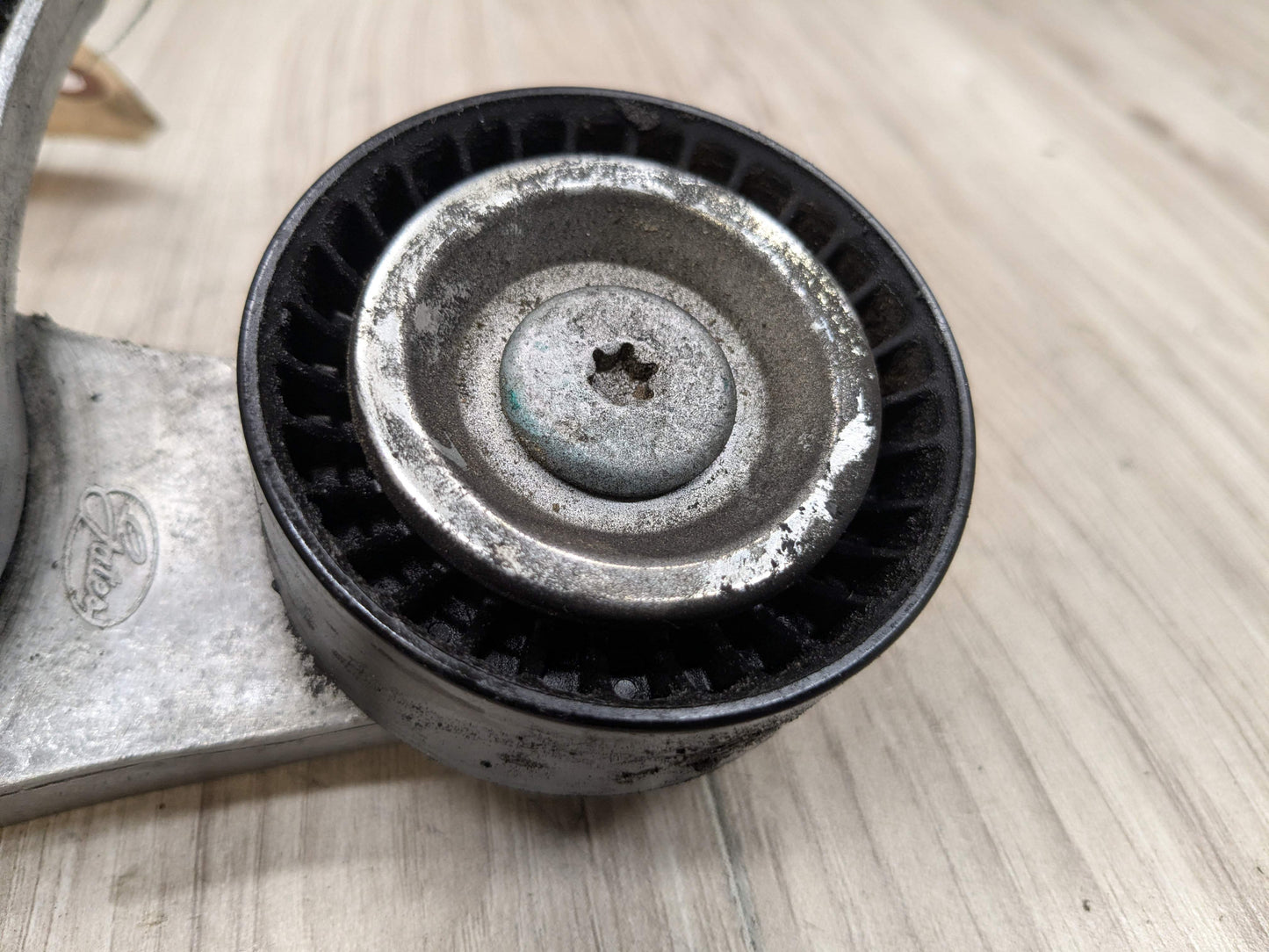 OEM BMW E84 F10 F22 F25 F30 F32 Engine N20 N26 Serpentine Belt Tensioner Pulley