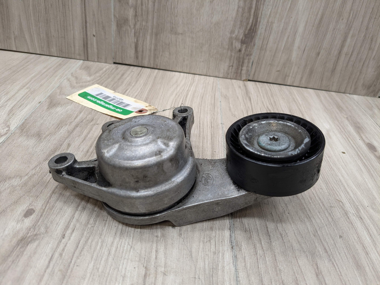 OEM BMW E84 F10 F22 F25 F30 F32 Engine N20 N26 Serpentine Belt Tensioner Pulley