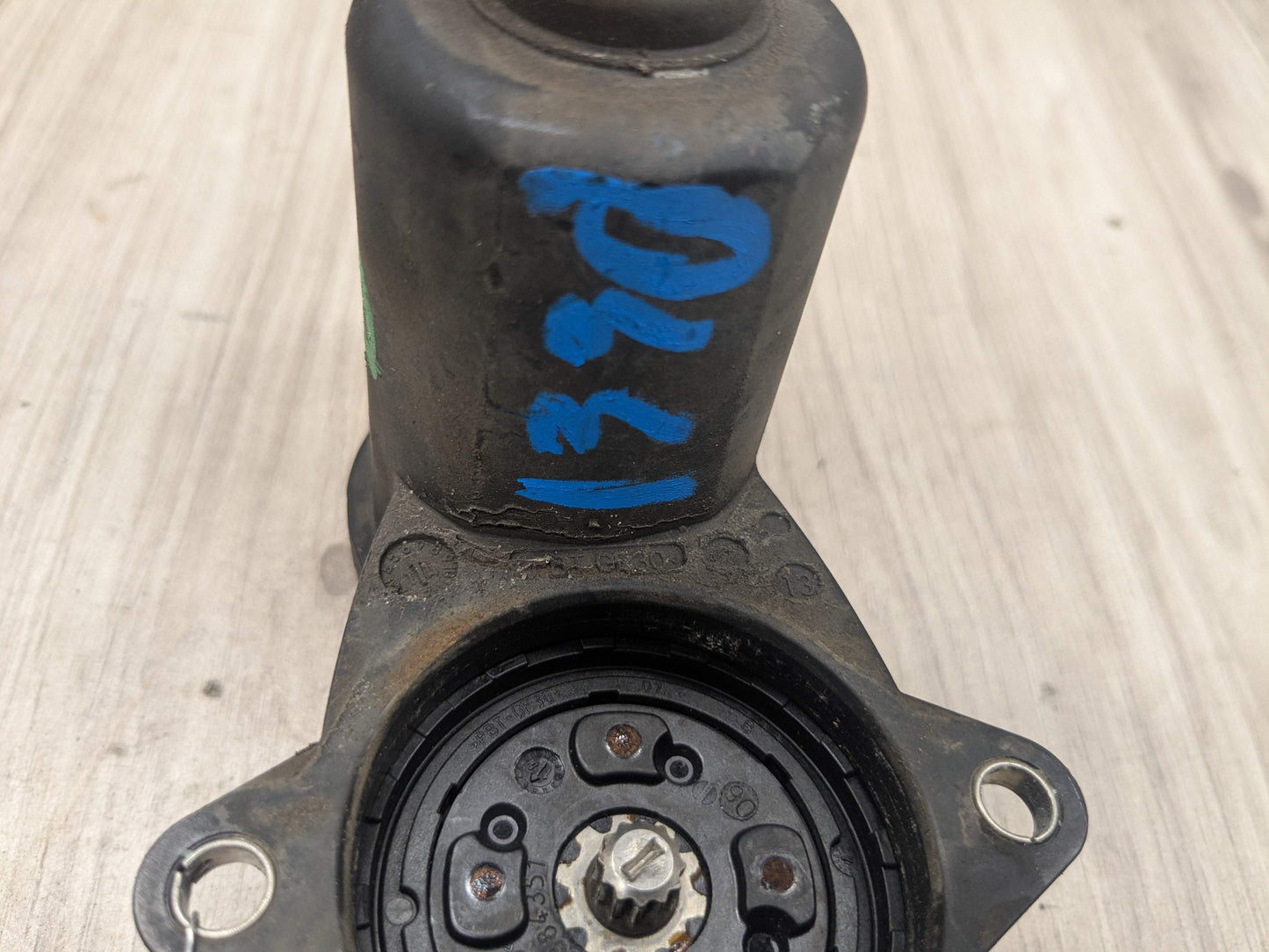 OEM BMW F06 F10 F12 F13 F25 I12 Rear Left or Right Brake Caliper Electric Motor